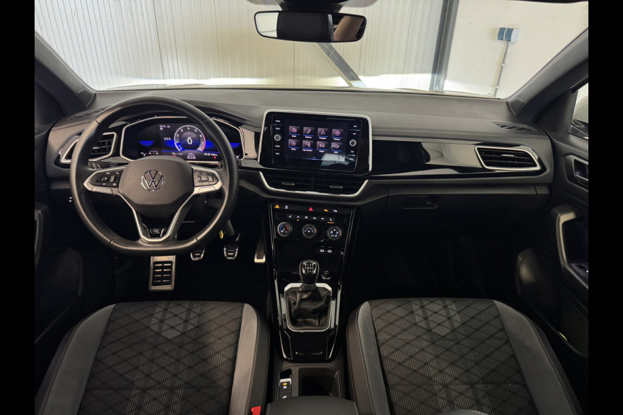 Volkswagen T-Roc TSI 110PK R-LINE SPORT IQ.LIGHT/TREKHAAK/STOEL VERW.