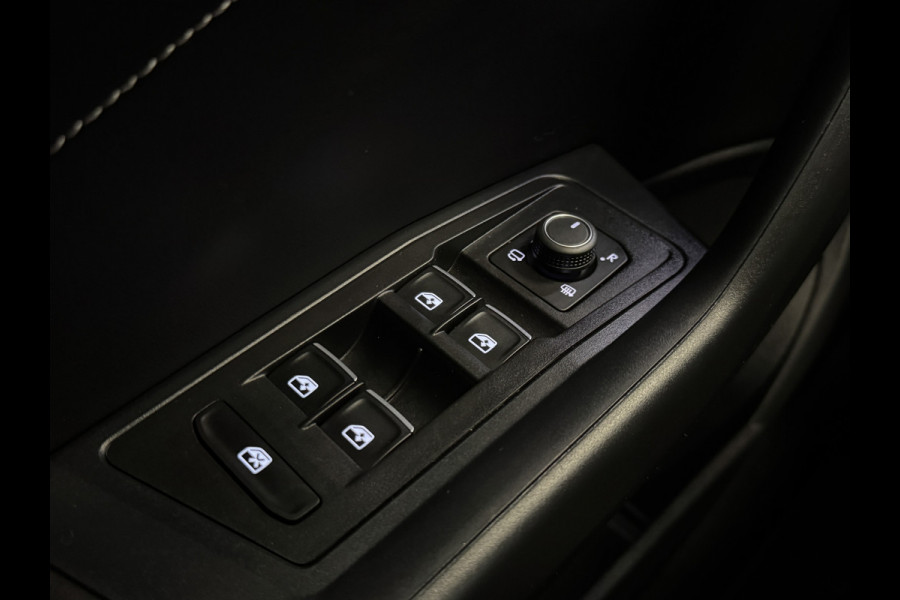 Volkswagen T-Roc TSI 110PK R-LINE SPORT IQ.LIGHT/TREKHAAK/STOEL VERW.