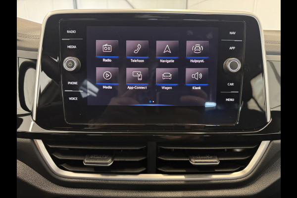 Volkswagen T-Roc TSI 110PK R-LINE SPORT IQ.LIGHT/TREKHAAK/STOEL VERW.