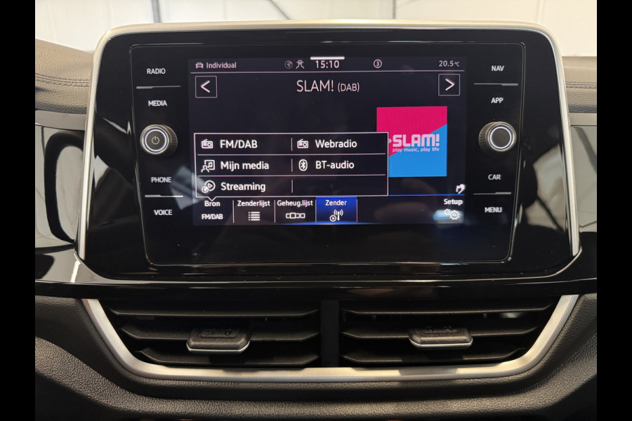 Volkswagen T-Roc TSI 110PK R-LINE SPORT IQ.LIGHT/TREKHAAK/STOEL VERW.