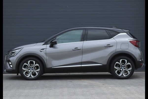 Renault Captur 1.6 E-Tech Plug-in Hybrid / Carplay / Camera