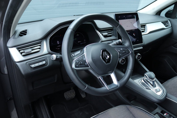Renault Captur 1.6 E-Tech Plug-in Hybrid / Carplay / Camera