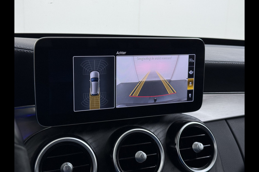 Mercedes-Benz C-Klasse Estate 300De Diesel Hybride 306pk - 700Nm! AUT-9 AMG Limited Trekhaak Apple Carplay Android Auto Elek.Stoelen+Verwarmd Navi Ecc  SOH 97% Solution Business Elek.Achterklep Led Privacy Glas Lmv 18" Night-pakket 1800kg trekvermogen!