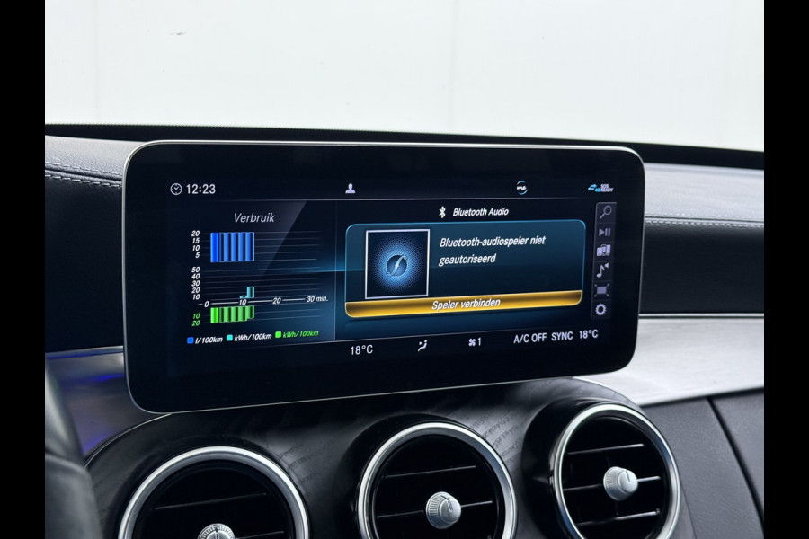 Mercedes-Benz C-Klasse Estate 300De Diesel Hybride 306pk - 700Nm! AUT-9 AMG Limited Trekhaak Apple Carplay Android Auto Elek.Stoelen+Verwarmd Navi Ecc  SOH 97% Solution Business Elek.Achterklep Led Privacy Glas Lmv 18" Night-pakket 1800kg trekvermogen!