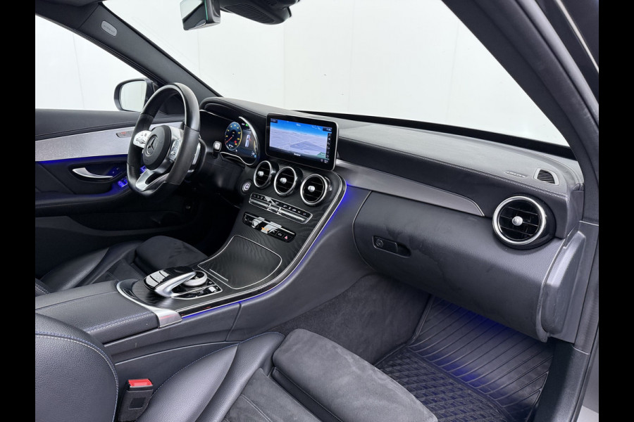 Mercedes-Benz C-Klasse Estate 300De Diesel Hybride 306pk - 700Nm! AUT-9 AMG Limited Trekhaak Apple Carplay Android Auto Elek.Stoelen+Verwarmd Navi Ecc  SOH 97% Solution Business Elek.Achterklep Led Privacy Glas Lmv 18" Night-pakket 1800kg trekvermogen!