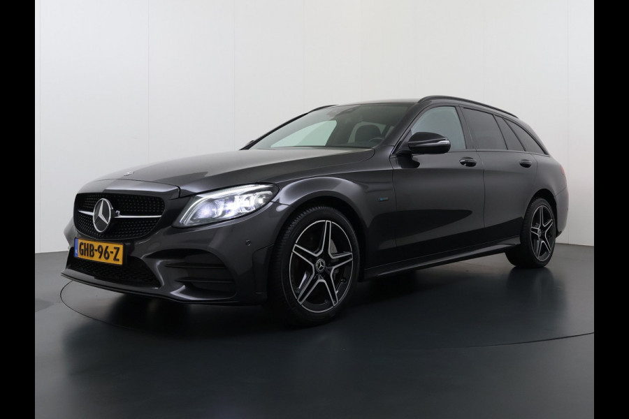 Mercedes-Benz C-Klasse Estate 300De Diesel Hybride 306pk - 700Nm! AUT-9 AMG Limited Trekhaak Apple Carplay Android Auto Elek.Stoelen+Verwarmd Navi Ecc  SOH 97% Solution Business Elek.Achterklep Led Privacy Glas Lmv 18" Night-pakket 1800kg trekvermogen!