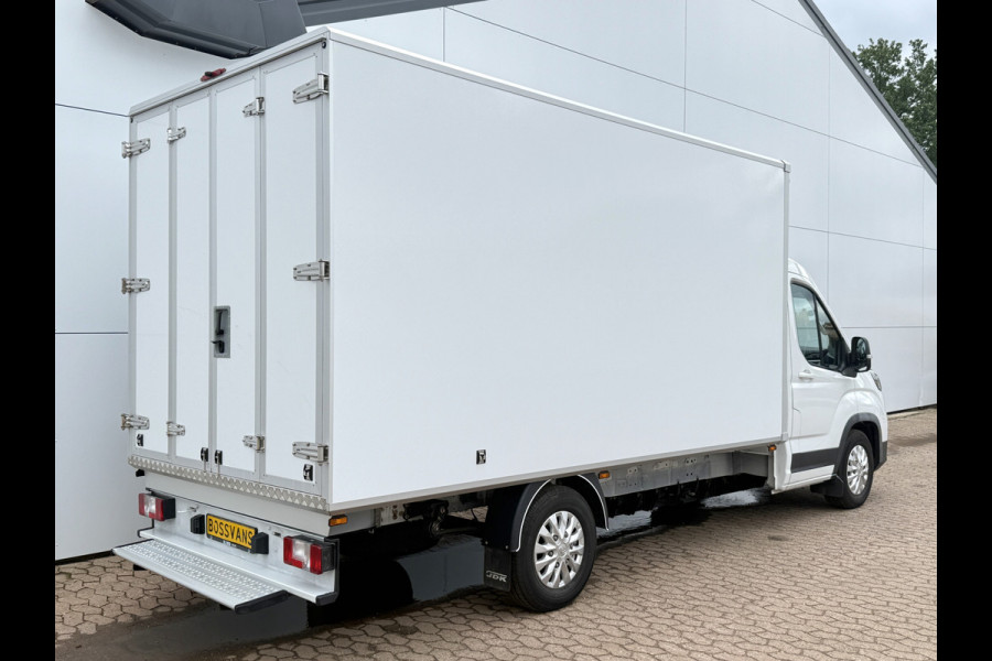 Maxus eDeliver 9 65kWh 204PK Elektrisch Bakwagen met achterdeuren Airco ACC Carplay Camera Parkeersensoren Meubelbak Koffer