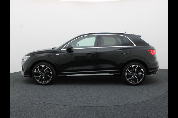 Audi Q3 45 TFSI e S edition | S-line | Trekhaak | Camera | 20'' | Side Assist | Prijs Rijklaar !!
