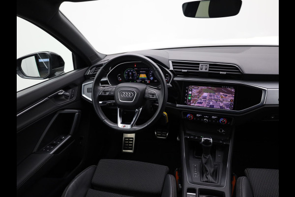 Audi Q3 45 TFSI e S edition | S-line | Trekhaak | Camera | 20'' | Side Assist | Prijs Rijklaar !!