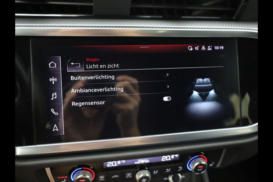 Audi Q3 45 TFSI e S edition | S-line | Trekhaak | Camera | 20'' | Side Assist | Prijs Rijklaar !!