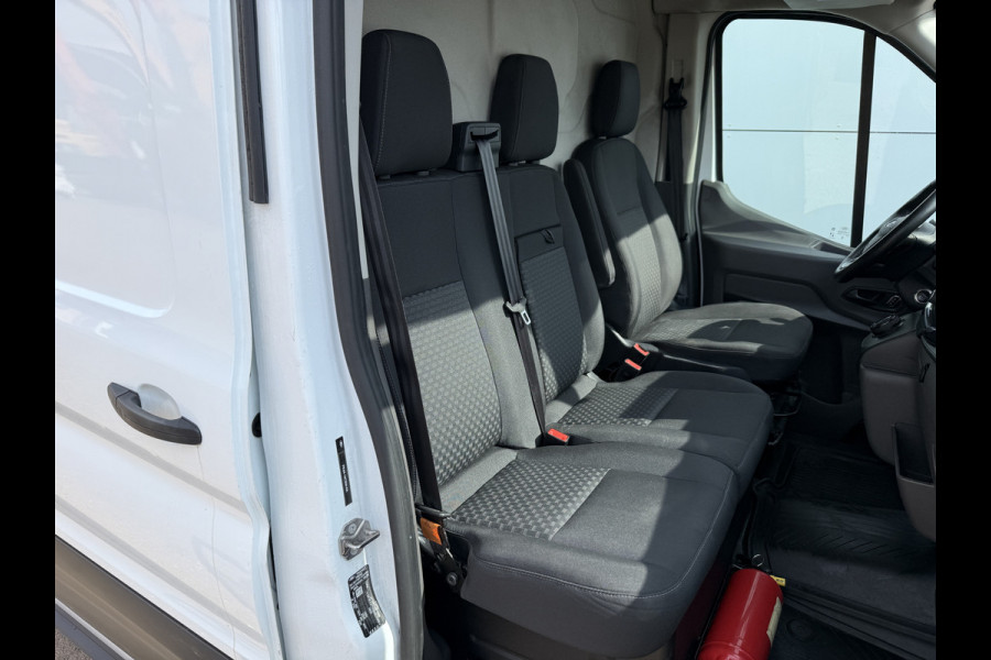 Ford E-Transit 68kWh 184PK L3H2 317km WLTP 96,2% (SOH) BEV Snelladen Navigatie Cruise control Climate control 360 Camera Carplay Laadkabel Parkeersensoren