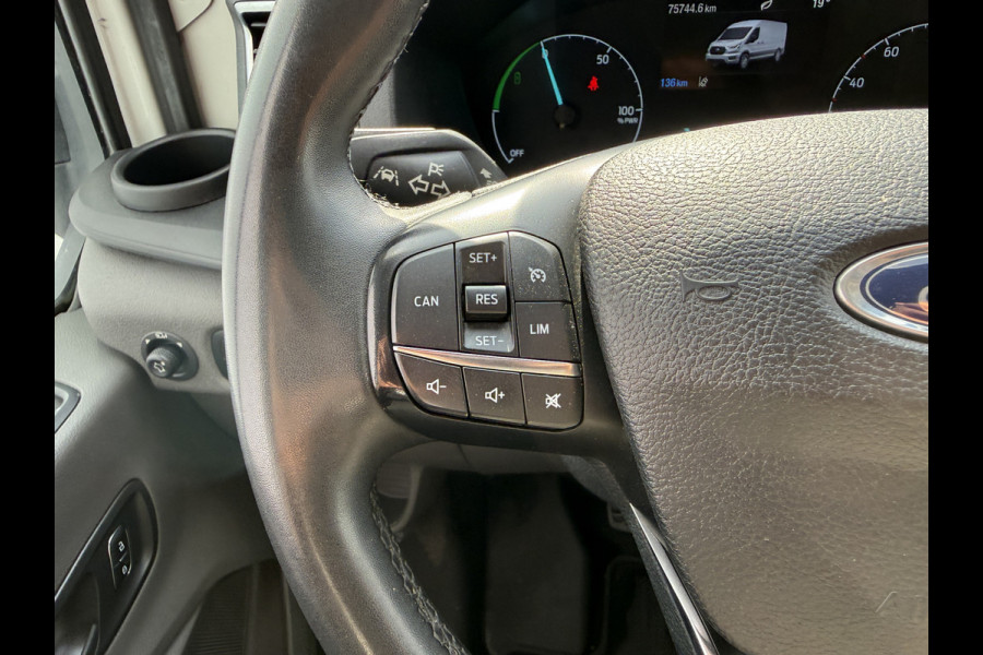 Ford E-Transit 68kWh 184PK L3H2 317km WLTP 96,2% (SOH) BEV Snelladen Navigatie Cruise control Climate control 360 Camera Carplay Laadkabel Parkeersensoren