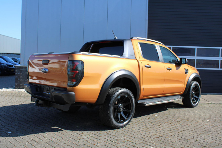 Ford Ranger 2.0 EcoBlue Wildtrak Supercab 213pk | Navigatie | Adaptive cruise control | Rollertop | Trekhaak