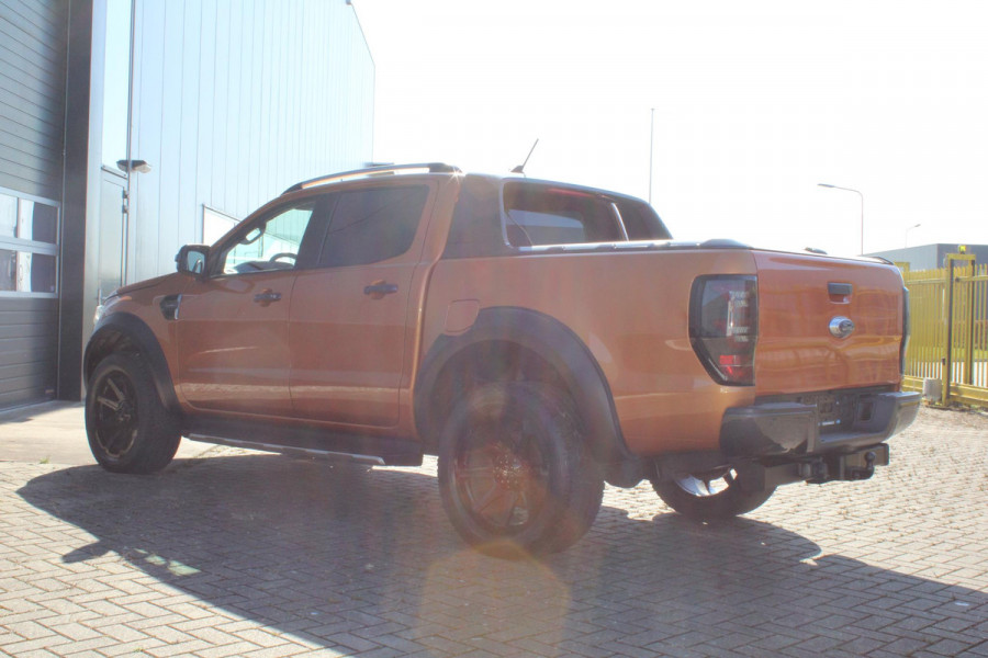 Ford Ranger 2.0 EcoBlue Wildtrak Supercab 213pk | Navigatie | Adaptive cruise control | Rollertop | Trekhaak