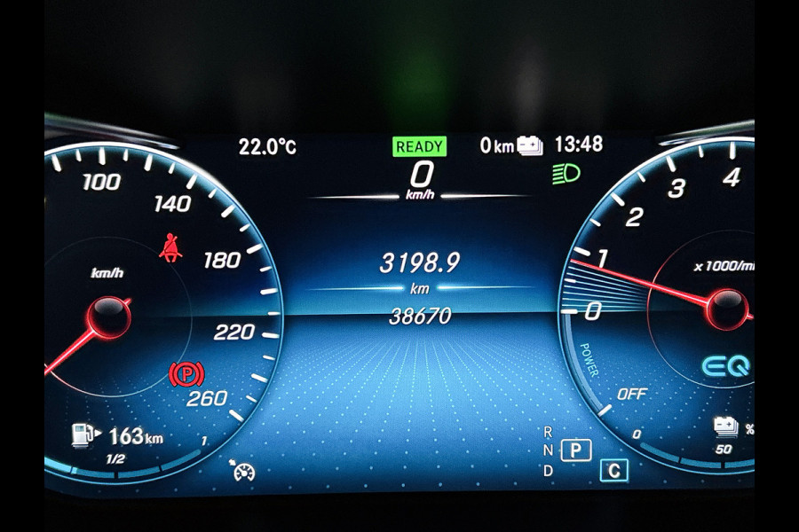 Mercedes-Benz GLC 300 e 4MATIC Business Solution AMG | AMG-Line interieur | AMG-Line Exterieur| Achteruitrij camera | Stoelverwarming |Sfeerverlichting | Trekhaak | 24 Maanden Mercedes-Benz Certified garantie
