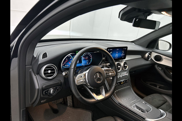 Mercedes-Benz GLC 300 e 4MATIC Business Solution AMG | AMG-Line interieur | AMG-Line Exterieur| Achteruitrij camera | Stoelverwarming |Sfeerverlichting | Trekhaak | 24 Maanden Mercedes-Benz Certified garantie