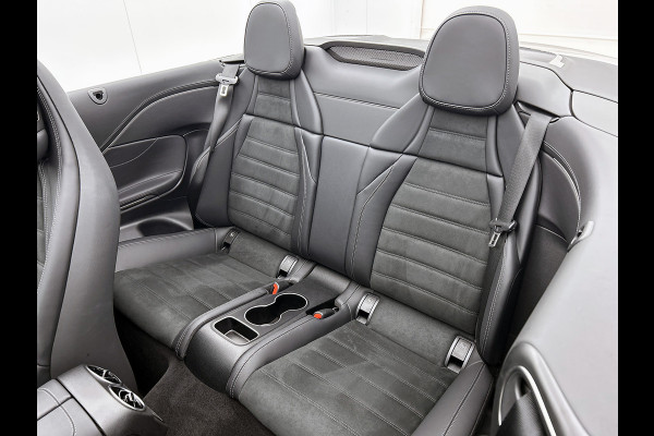 Mercedes-Benz CLE Cabriolet 180 AMG Line Premium pakket | Night pakket | Windschut | 360 graden camera | AIRSCARF| dodenhoekassisitent Premium pakket | Night pakket | Windschut | 360 graden camera | AIRSCARF| dodenhoekassisitent