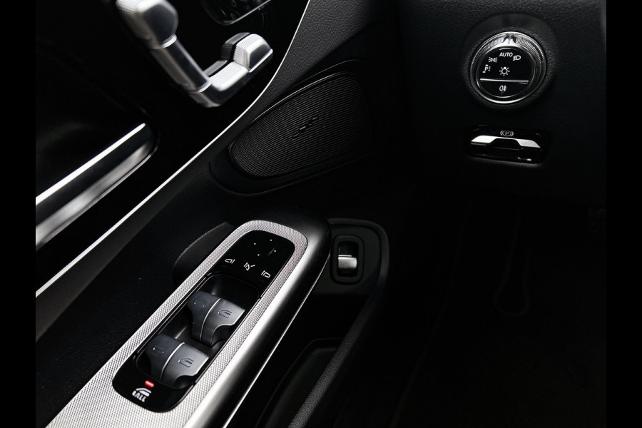 Mercedes-Benz CLE Cabriolet 180 AMG Line Premium pakket | Night pakket | Windschut | 360 graden camera | AIRSCARF| dodenhoekassisitent Premium pakket | Night pakket | Windschut | 360 graden camera | AIRSCARF| dodenhoekassisitent