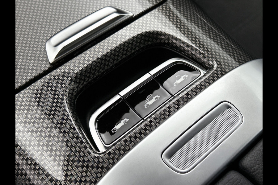 Mercedes-Benz CLE Cabriolet 180 AMG Line Premium pakket | Night pakket | Windschut | 360 graden camera | AIRSCARF| dodenhoekassisitent Premium pakket | Night pakket | Windschut | 360 graden camera | AIRSCARF| dodenhoekassisitent