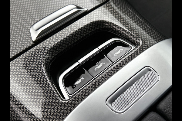 Mercedes-Benz CLE Cabriolet 180 AMG Line Premium pakket | Night pakket | Windschut | 360 graden camera | AIRSCARF| dodenhoekassisitent Premium pakket | Night pakket | Windschut | 360 graden camera | AIRSCARF| dodenhoekassisitent