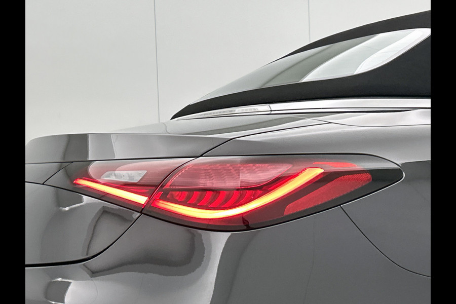 Mercedes-Benz CLE Cabriolet 180 AMG Line Premium pakket | Night pakket | Windschut | 360 graden camera | AIRSCARF| dodenhoekassisitent Premium pakket | Night pakket | Windschut | 360 graden camera | AIRSCARF| dodenhoekassisitent