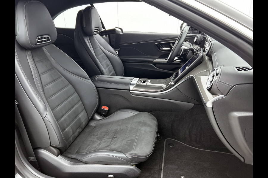 Mercedes-Benz CLE Cabriolet 180 AMG Line Premium pakket | Night pakket | Windschut | 360 graden camera | AIRSCARF| dodenhoekassisitent Premium pakket | Night pakket | Windschut | 360 graden camera | AIRSCARF| dodenhoekassisitent