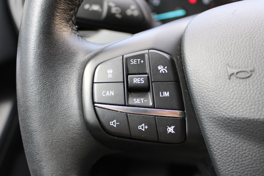 Ford FOCUS Wagon 1.0 EcoBoost Trend Edition Business | Adaptieve cruise | Trekhaak | Parkeersensoren voor + achter | Navigatie
