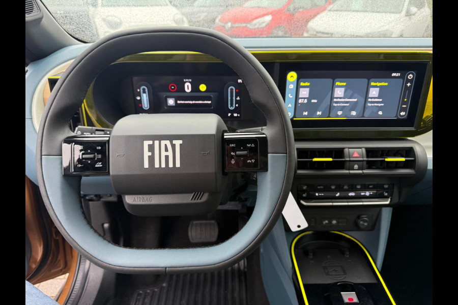 Fiat Grande Panda 1.2 Hybrid La Prima | Winterpack |