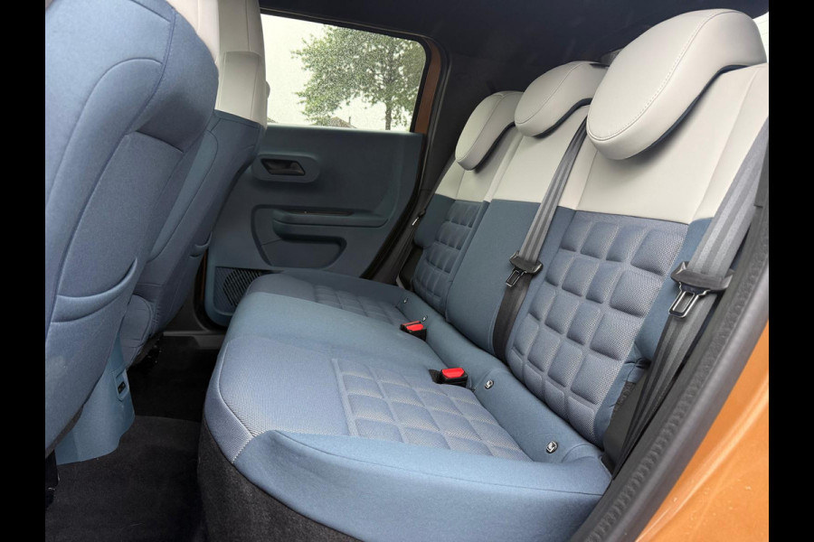 Fiat Grande Panda 1.2 Hybrid La Prima | Winterpack |