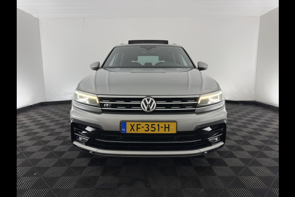 Volkswagen Tiguan 1.5 TSI ACT R-Line Highline Business Aut. *PANO | ADAPTIVE-CRUISE | FULL-LED | HEATED-COMFORTSEATS | KEYLESS | DIGI-COCKPIT | CAMERA | NAVI-FULLMAP | PRIVACY-GLASS | SHIFT-PADDLES | 19