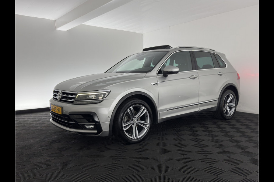 Volkswagen Tiguan 1.5 TSI ACT R-Line Highline Business Aut. *PANO | ADAPTIVE-CRUISE | FULL-LED | HEATED-COMFORTSEATS | KEYLESS | DIGI-COCKPIT | CAMERA | NAVI-FULLMAP | PRIVACY-GLASS | SHIFT-PADDLES | 19