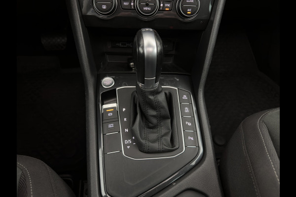 Volkswagen Tiguan 1.5 TSI ACT R-Line Highline Business Aut. *PANO | ADAPTIVE-CRUISE | FULL-LED | HEATED-COMFORTSEATS | KEYLESS | DIGI-COCKPIT | CAMERA | NAVI-FULLMAP | PRIVACY-GLASS | SHIFT-PADDLES | 19