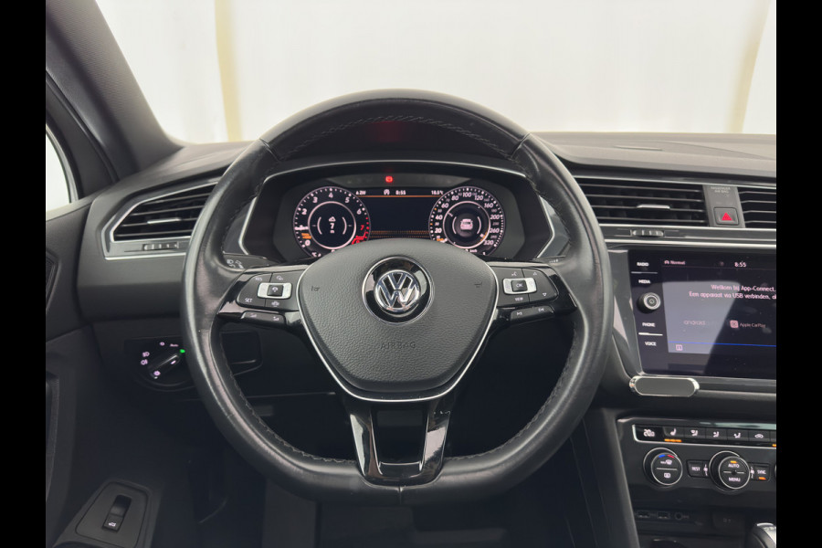 Volkswagen Tiguan 1.5 TSI ACT R-Line Highline Business Aut. *PANO | ADAPTIVE-CRUISE | FULL-LED | HEATED-COMFORTSEATS | KEYLESS | DIGI-COCKPIT | CAMERA | NAVI-FULLMAP | PRIVACY-GLASS | SHIFT-PADDLES | 19