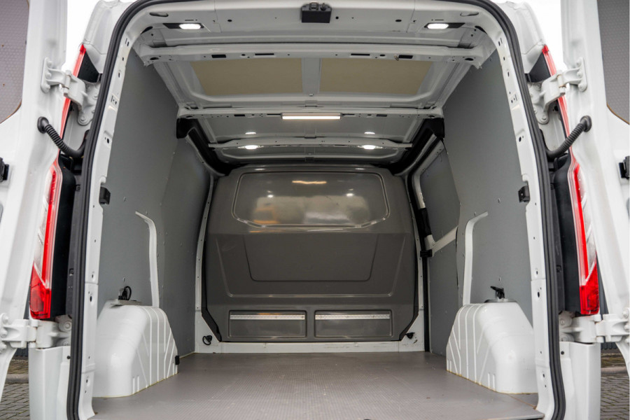 Ford Transit Custom 2.0 EcoBlue L1H1 | 130 PK | 3-Zits | Automaat | 1e Eigenaar | Camera | Cruise | PDC | Airco