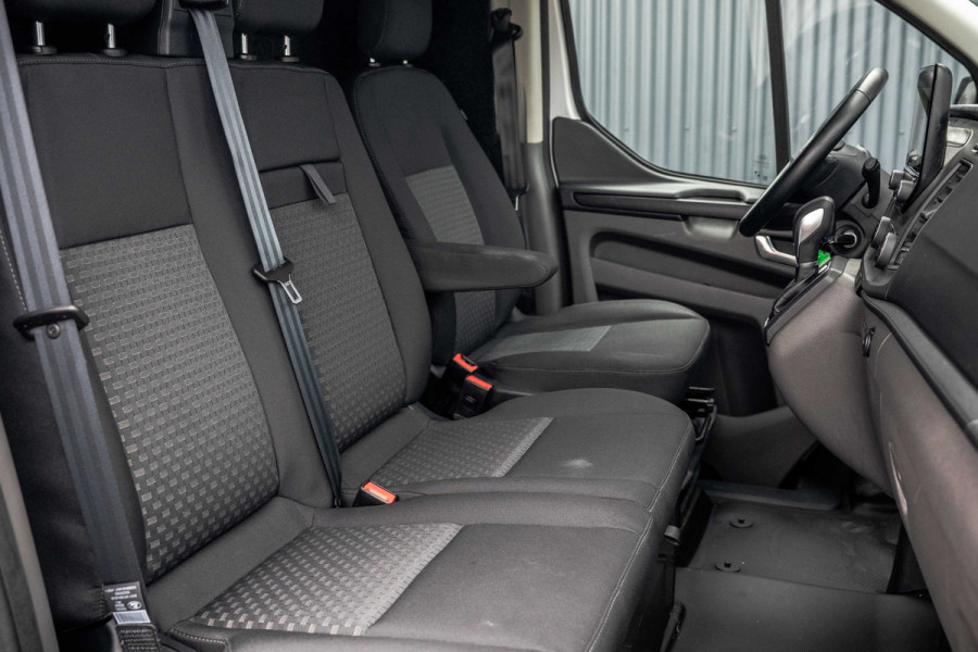 Ford Transit Custom 2.0 EcoBlue L1H1 | 130 PK | 3-Zits | Automaat | 1e Eigenaar | Camera | Cruise | PDC | Airco