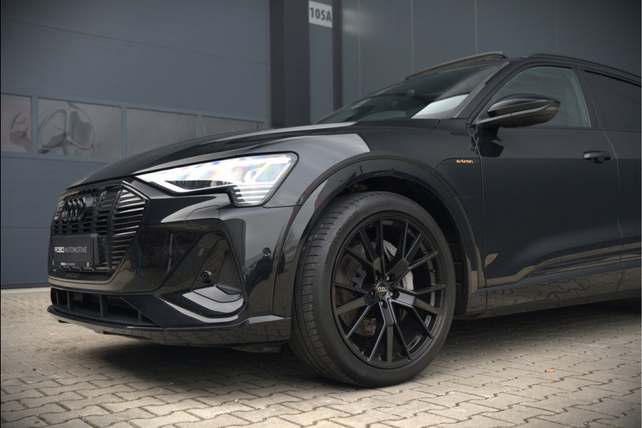 Audi e-tron e-tron 50 quattro Launch edition Black 71 kWh | Black Edition | Panoramadak | Memory Seat | Luchtvering | Adaptive Cruise Control | Keyless | Matrix LED | Trekhaak | Stoelverwarming | NAP | SOH 94,39%