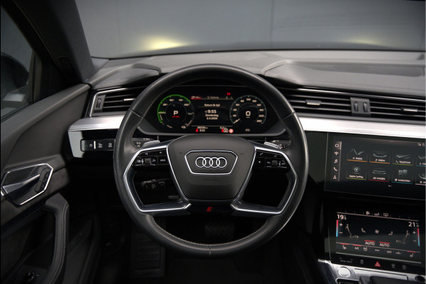 Audi e-tron e-tron 50 quattro Launch edition Black 71 kWh | Black Edition | Panoramadak | Memory Seat | Luchtvering | Adaptive Cruise Control | Keyless | Matrix LED | Trekhaak | Stoelverwarming | NAP | SOH 94,39%