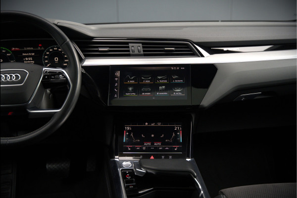 Audi e-tron e-tron 50 quattro Launch edition Black 71 kWh | Black Edition | Panoramadak | Memory Seat | Luchtvering | Adaptive Cruise Control | Keyless | Matrix LED | Trekhaak | Stoelverwarming | NAP | SOH 94,39%