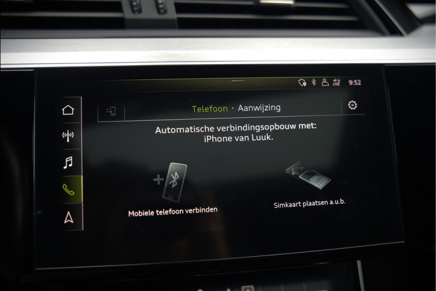 Audi e-tron e-tron 50 quattro Launch edition Black 71 kWh | Black Edition | Panoramadak | Memory Seat | Luchtvering | Adaptive Cruise Control | Keyless | Matrix LED | Trekhaak | Stoelverwarming | NAP | SOH 94,39%