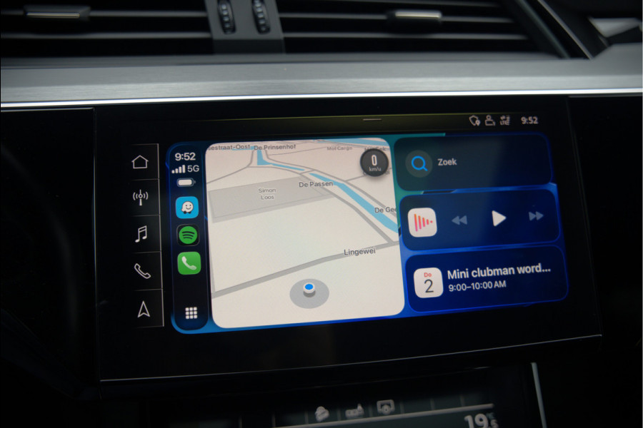 Audi e-tron e-tron 50 quattro Launch edition Black 71 kWh | Black Edition | Panoramadak | Memory Seat | Luchtvering | Adaptive Cruise Control | Keyless | Matrix LED | Trekhaak | Stoelverwarming | NAP | SOH 94,39%