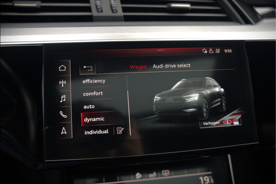 Audi e-tron e-tron 50 quattro Launch edition Black 71 kWh | Black Edition | Panoramadak | Memory Seat | Luchtvering | Adaptive Cruise Control | Keyless | Matrix LED | Trekhaak | Stoelverwarming | NAP | SOH 94,39%