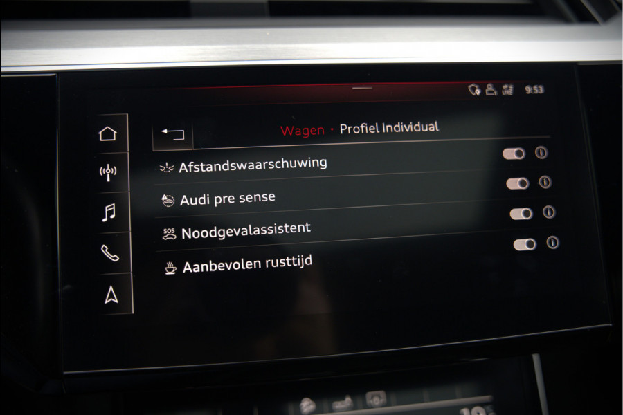 Audi e-tron e-tron 50 quattro Launch edition Black 71 kWh | Black Edition | Panoramadak | Memory Seat | Luchtvering | Adaptive Cruise Control | Keyless | Matrix LED | Trekhaak | Stoelverwarming | NAP | SOH 94,39%