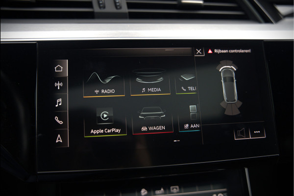 Audi e-tron e-tron 50 quattro Launch edition Black 71 kWh | Black Edition | Panoramadak | Memory Seat | Luchtvering | Adaptive Cruise Control | Keyless | Matrix LED | Trekhaak | Stoelverwarming | NAP | SOH 94,39%