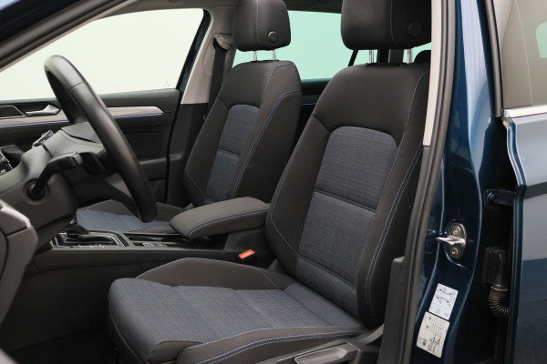 Volkswagen Passat Variant 1.4 TSI PHEV GTE Business Panoramadak, ACC, Apple Carplay, Trekhaak, Camera, Keyless