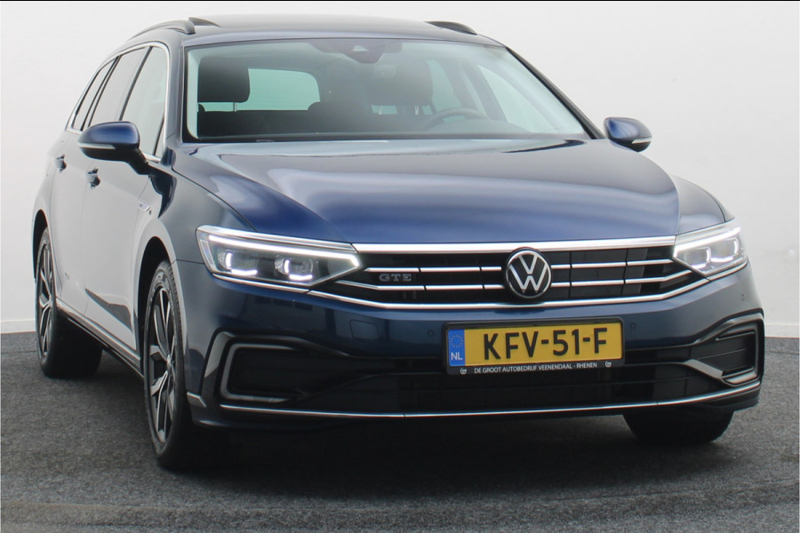 Volkswagen Passat Variant 1.4 TSI PHEV GTE Business Panoramadak, ACC, Apple Carplay, Trekhaak, Camera, Keyless