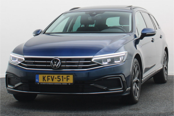 Volkswagen Passat Variant 1.4 TSI PHEV GTE Business Panoramadak, ACC, Apple Carplay, Trekhaak, Camera, Keyless