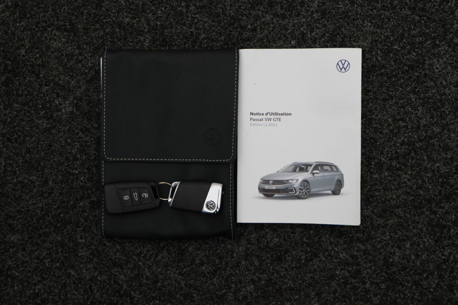 Volkswagen Passat Variant 1.4 TSI PHEV GTE Business Panoramadak, ACC, Apple Carplay, Trekhaak, Camera, Keyless