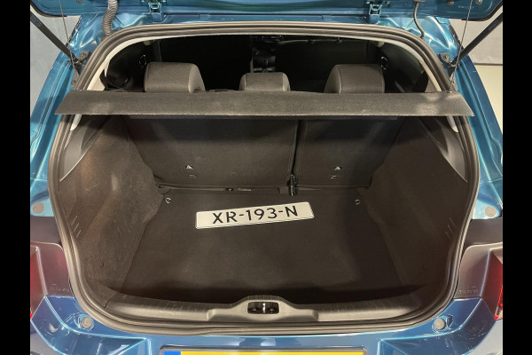 Citroën C4 Cactus 1.2 PureTech Feel 16"/Nieuwe Distributieset/Trekhaak/Navigatie/Apple Carplay & Android Auto/PDC/Climate/Cruise