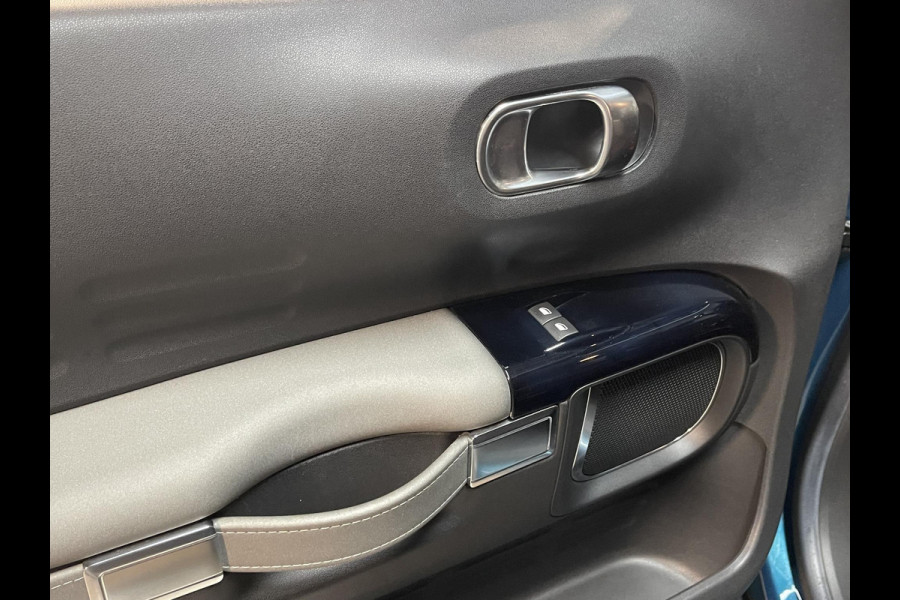 Citroën C4 Cactus 1.2 PureTech Feel 16"/Nieuwe Distributieset/Trekhaak/Navigatie/Apple Carplay & Android Auto/PDC/Climate/Cruise