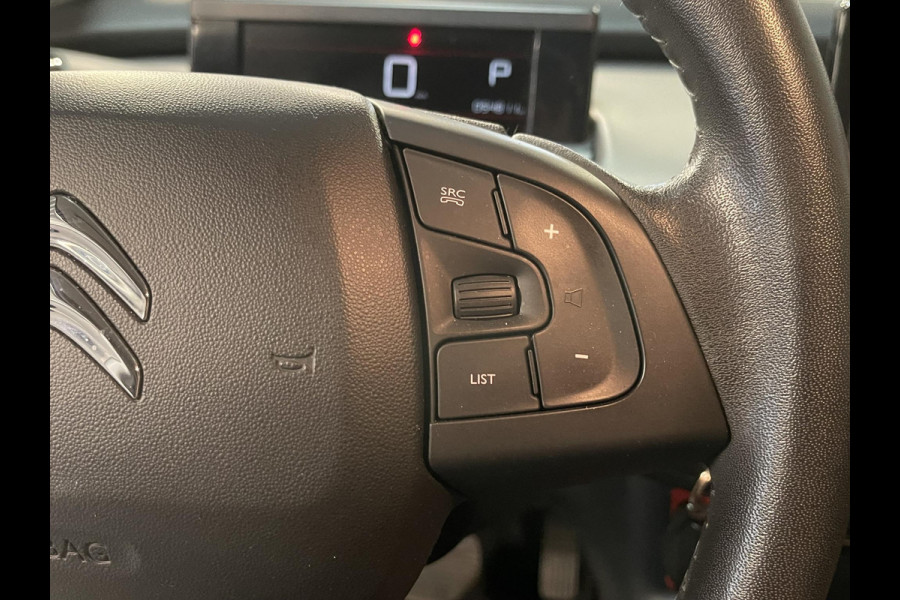 Citroën C4 Cactus 1.2 PureTech Feel 16"/Nieuwe Distributieset/Trekhaak/Navigatie/Apple Carplay & Android Auto/PDC/Climate/Cruise